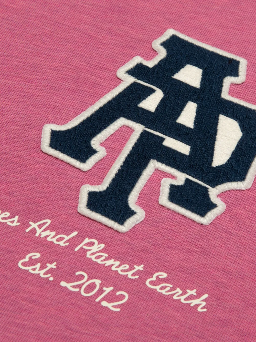 AAPE BY *A BATHING APE T-shirt met patch Roze