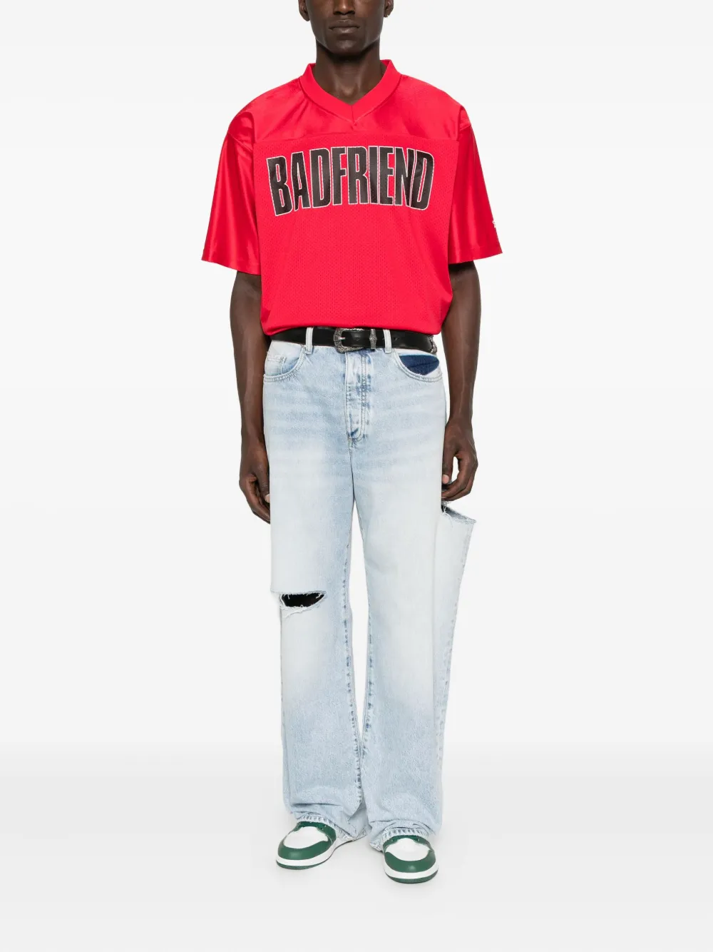 BADFRIEND v-neck t-shirt - Rood
