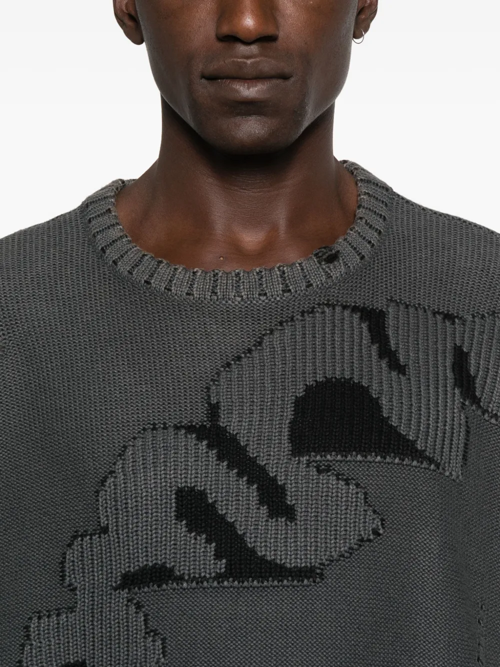 Madfrenzy Cortex Distressed Sweater In Gray