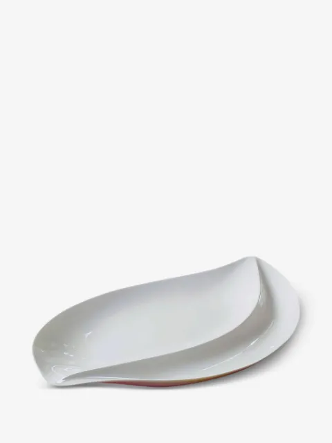 Villeroy & Boch leaf-shaped decorative plate (50cm x 30cm)