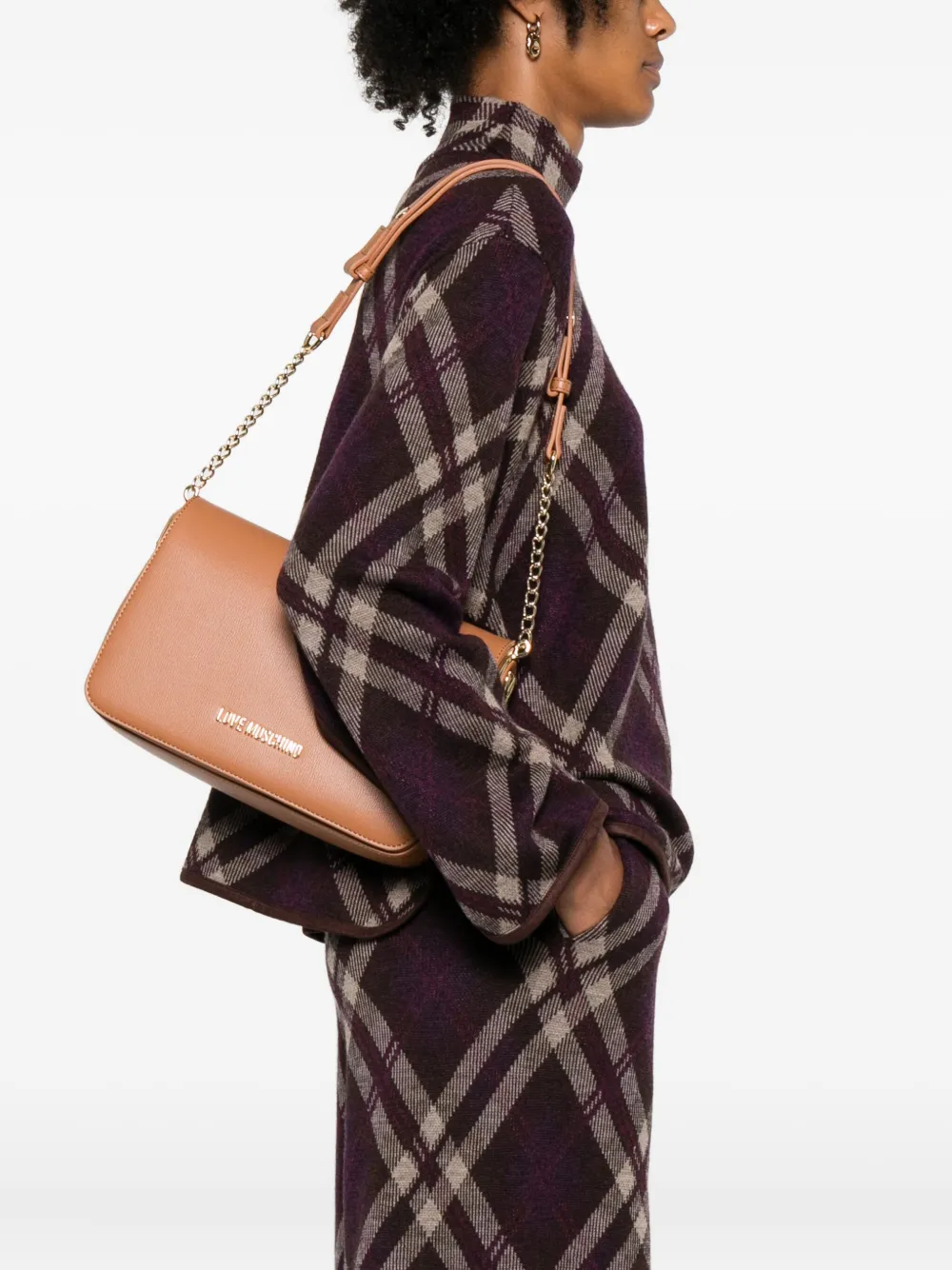 Love Moschino logo-plaque shoulder bag - Bruin