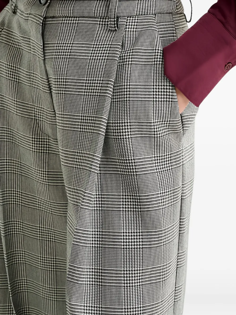 Essentiel Antwerp Check-pattern Trousers In Gray