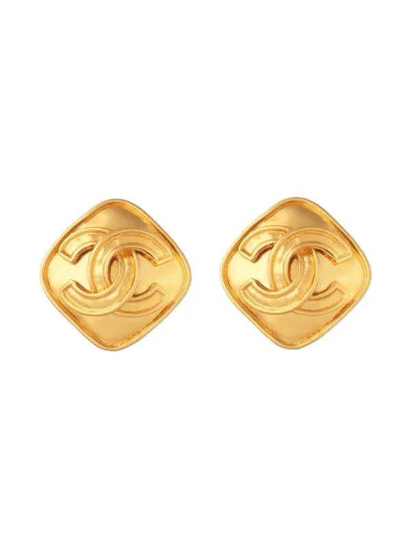 Chanel Pre-owned 1994s Diamond-shaped Clip-on Earrings in Gold