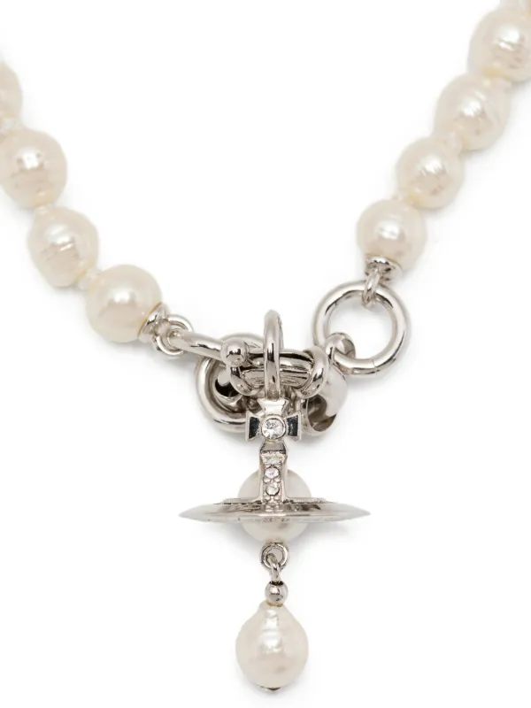vivienne westwood ALEKSA オーブロゴ パールネックレス vivienne westwood ALEKSA オーブロゴ パールネックレス Vivienne