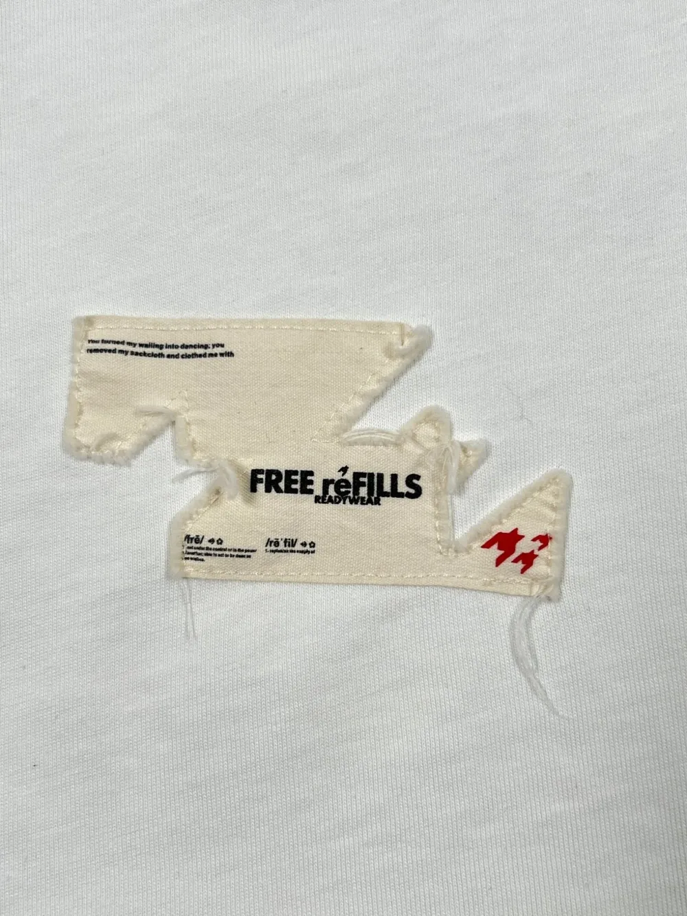 Free Refills Graphic-print T-shirt In White
