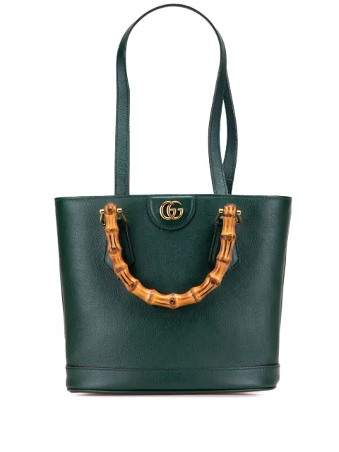 Gucci Pre-Owned 2016-2025 Small Calfskin Bamboo Diana Convertible bucket bag