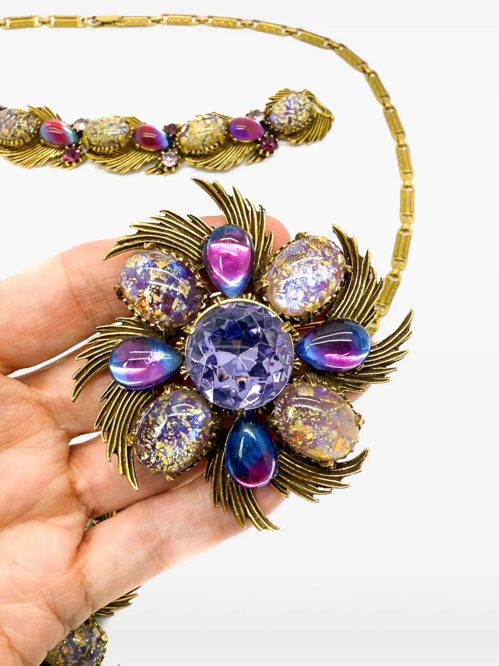 Pre-owned Jennifer Gibson Jewellery Florenza 1960s Dragons Breath Necklace Set In Gold