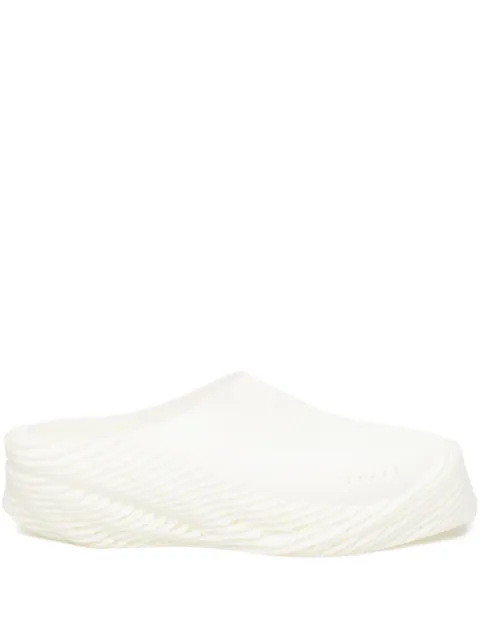 ALIVEFORM Stratum Mule trainers