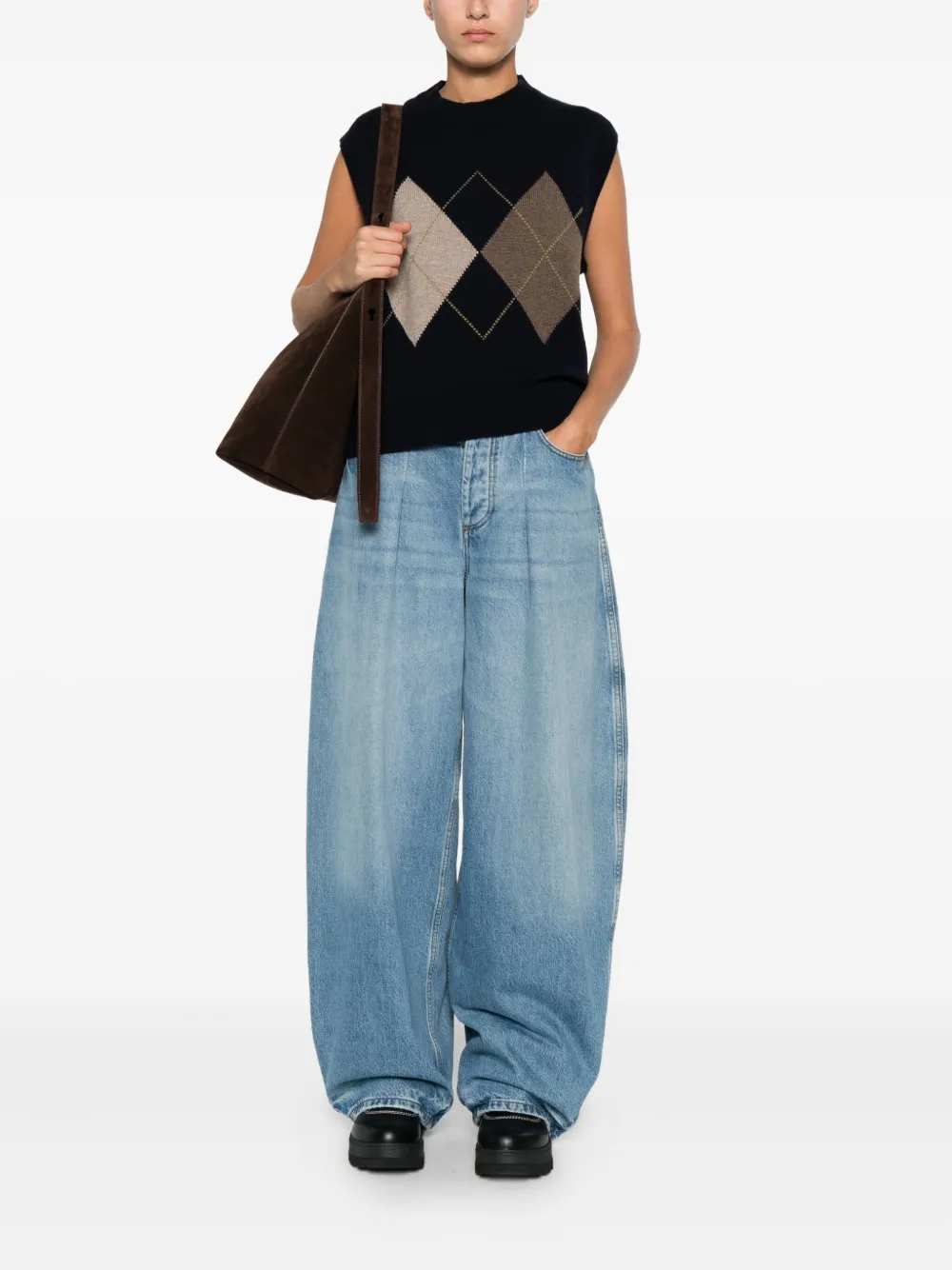 BeYou diamond-pattern sleeveless sweater | Waistcoats & Gilets | Image 2