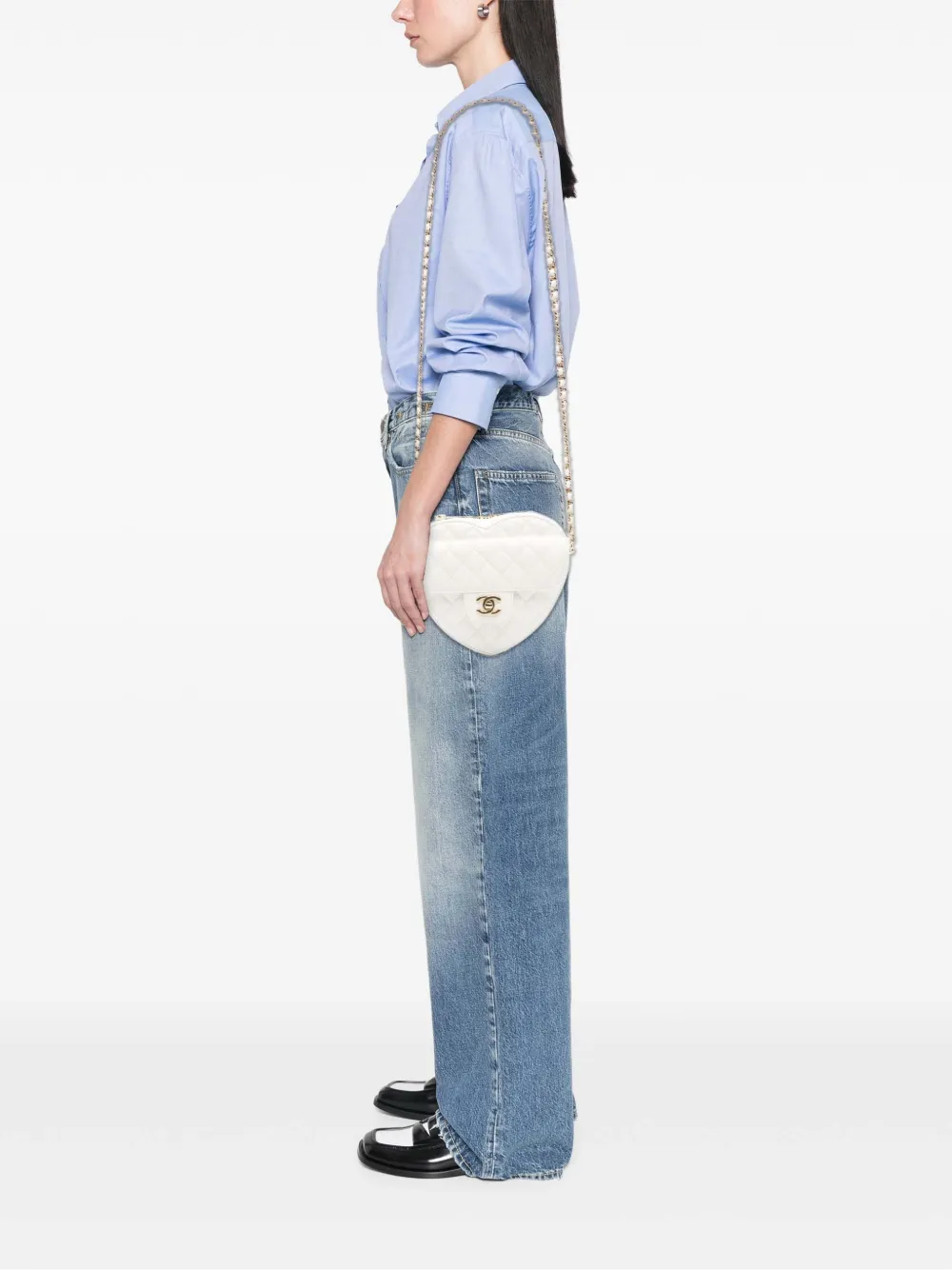 CHANEL Pre-Owned 2021-2025 Lambskin CC in Love Heart crossbody bag | Pre-Owned | Image 2