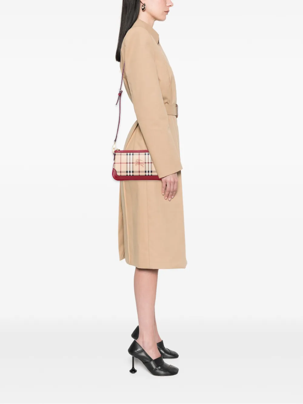 Pre-owned Burberry 2000-2010 Haymarket Check Coated Canvas Peyton Crossbody Bag In Brown