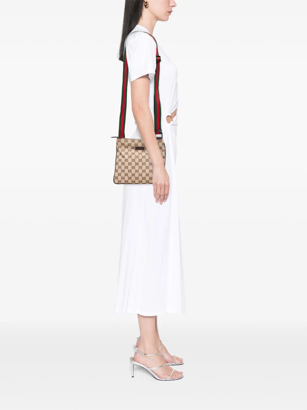 Pre-owned Gucci 2000-2015 Gg Canvas Web Crossbody Bag In Brown