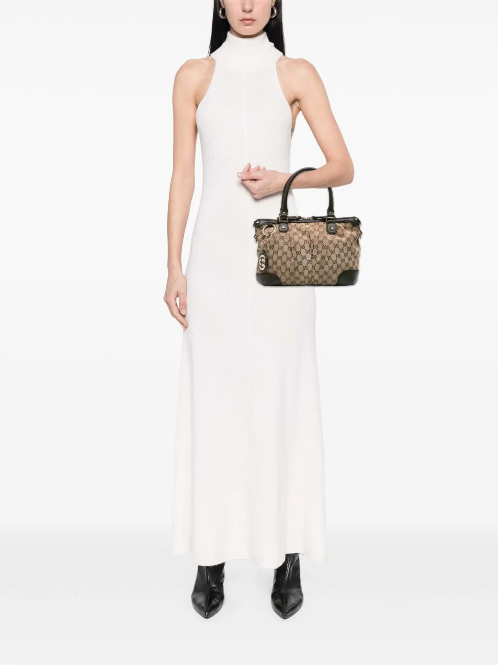 Pre-owned Gucci 2016-2025 Gg Canvas Sukey Satchel In Brown