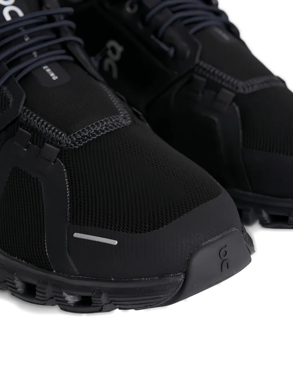 On Running Cloud 6 Lace-up Sneakers In Black