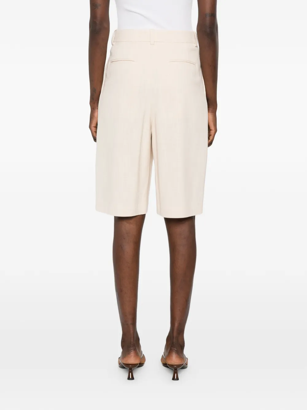 WARDROBE.NYC Geplooide shorts Beige