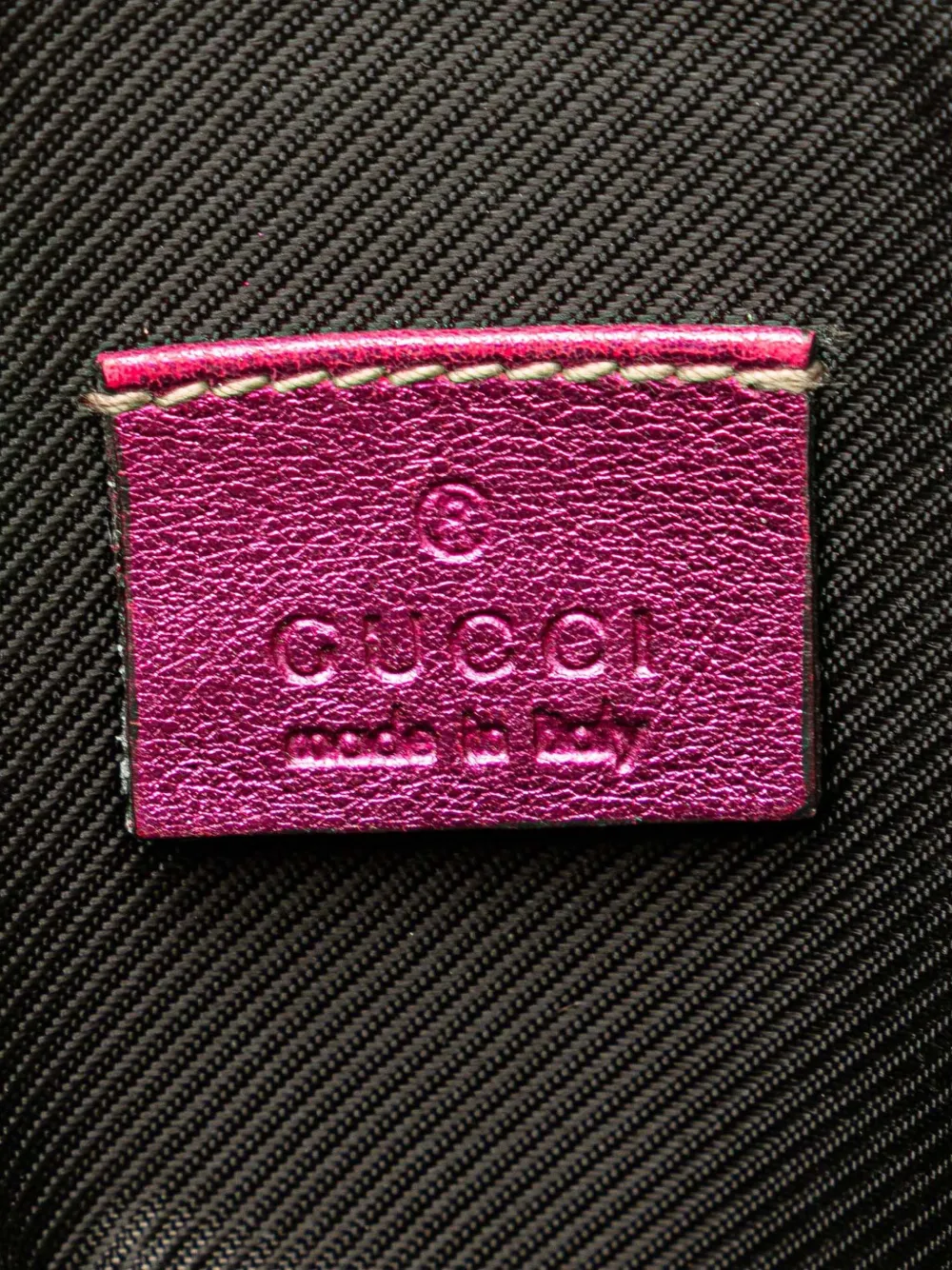 Pre-owned Gucci 2000-2015 Metallic Ssima Pouch In Pink