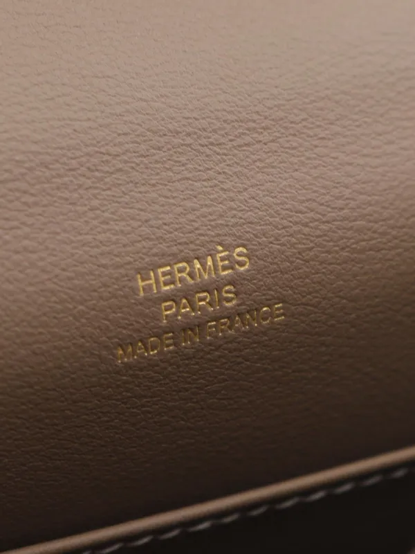 Hermès Pre-Owned 2025 Mini Kelly top-handle Handbag Brown FARFETCH