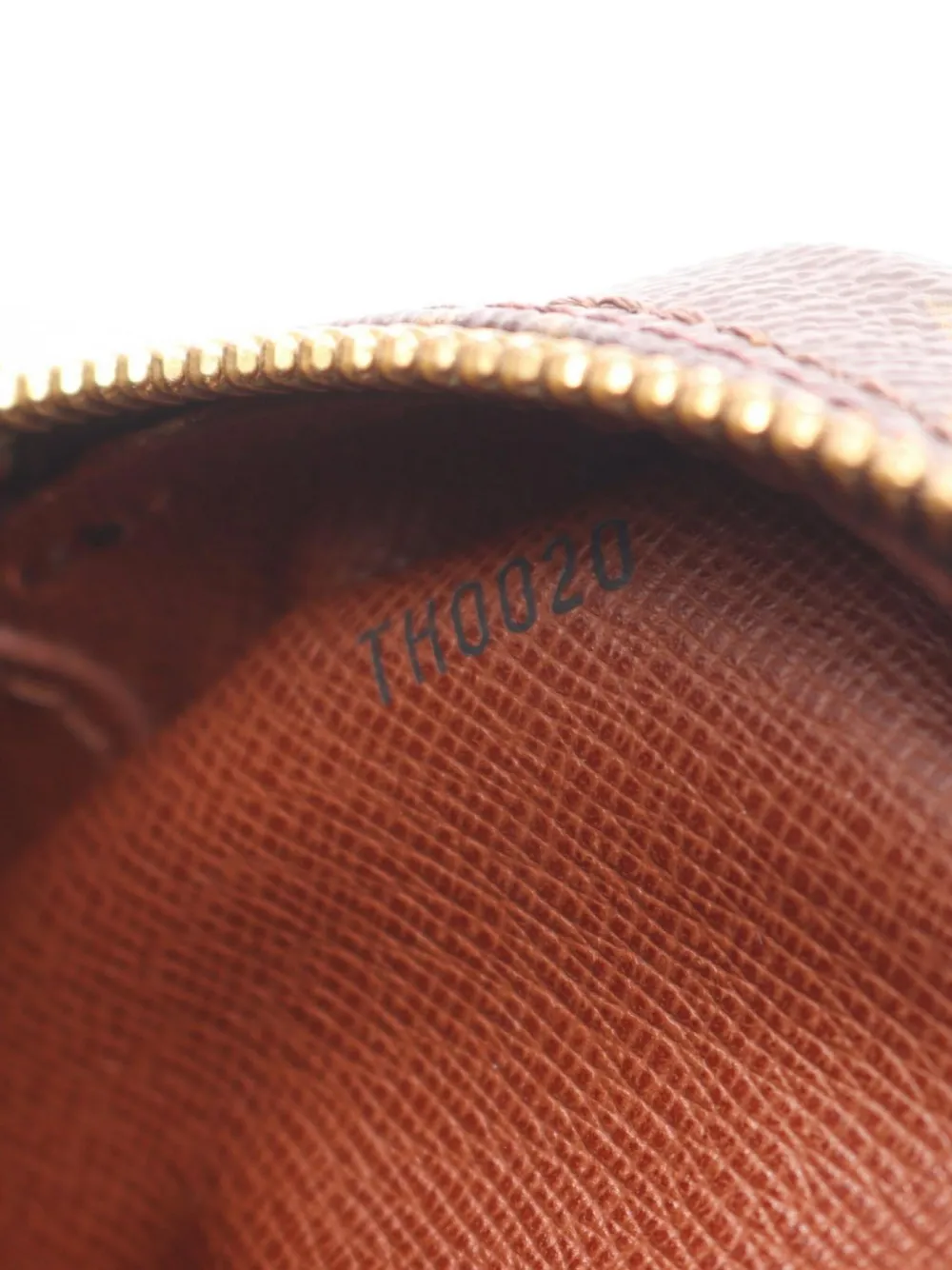 Pre-owned Louis Vuitton 2000 Amazon Shoulder Bag In Brown