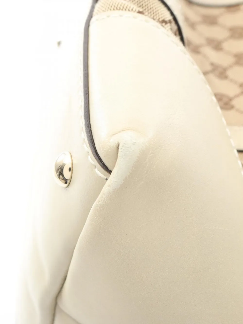 Pre-owned Gucci 2000s Lovely Gg Canvas Tote Bag In Neutral