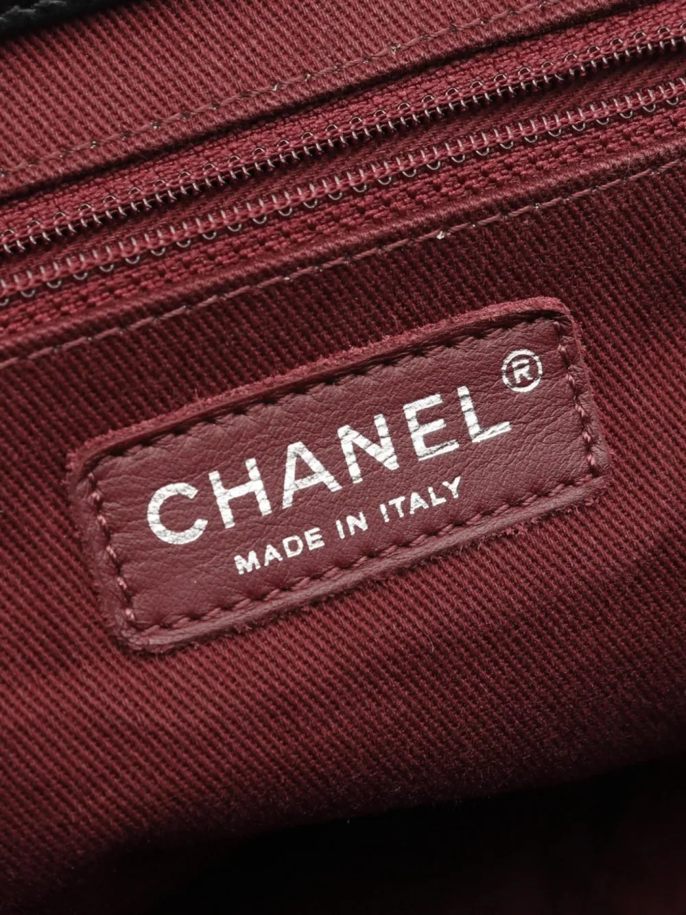 Pre-owned Chanel 2011 Istanbul Accordion Flap Shoulder Bag In Black