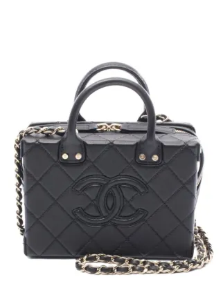 CHANEL ブラックレザー　バニティ CHANEL Pre-Owned 2021 マトラッセ 2way バニティバッグ S | ブラック