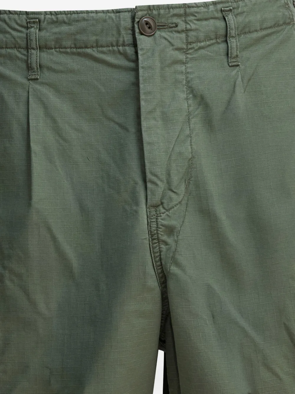 Nonnative Geplooide cargo shorts - Groen