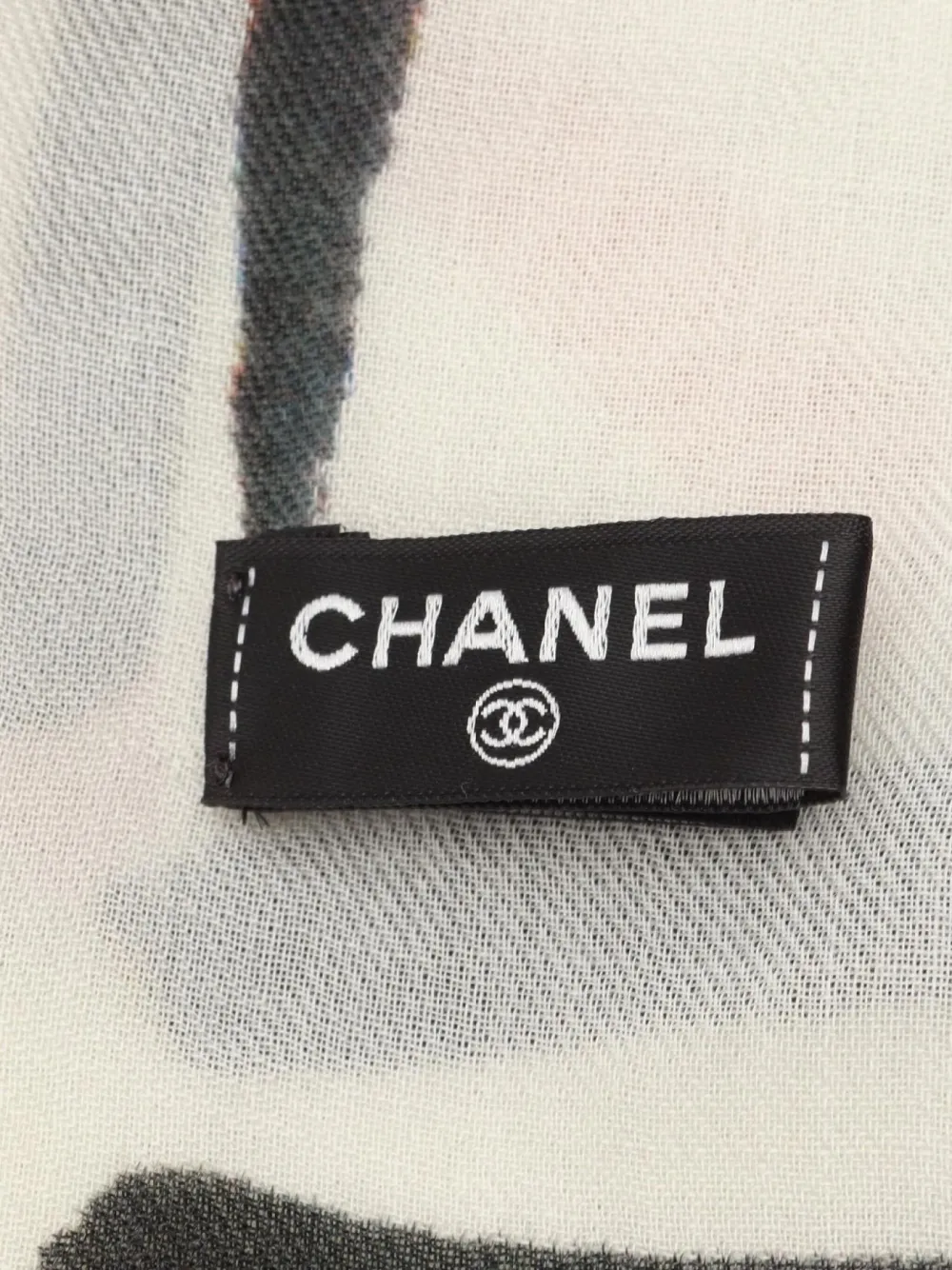 Pre-owned Chanel 1986-1988 Abstract-print Cashmere Shawl In Black