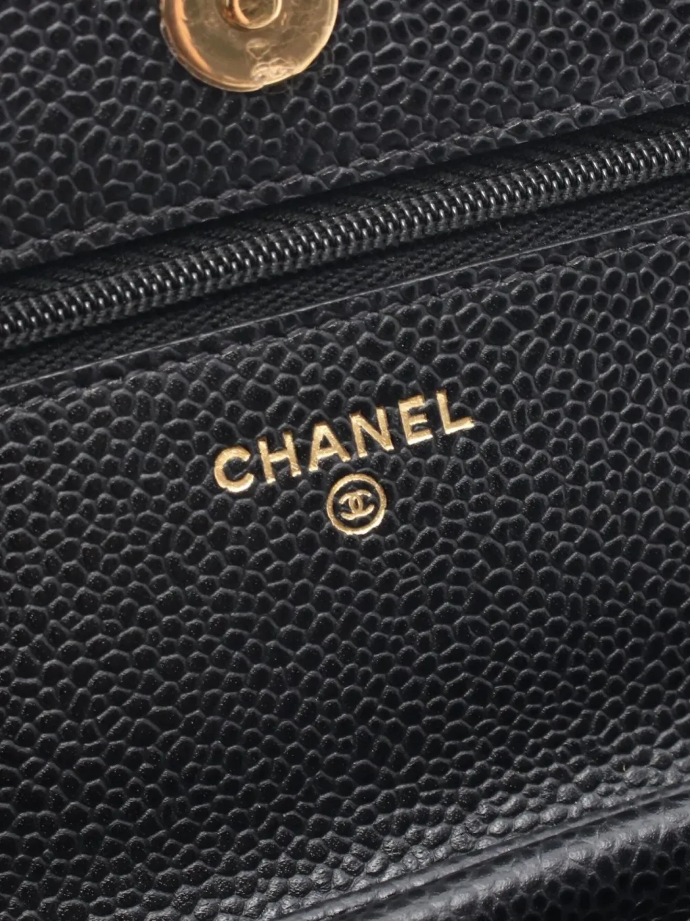 Pre-owned Chanel 2020-2021 Matelassé Chain Wallet In Black