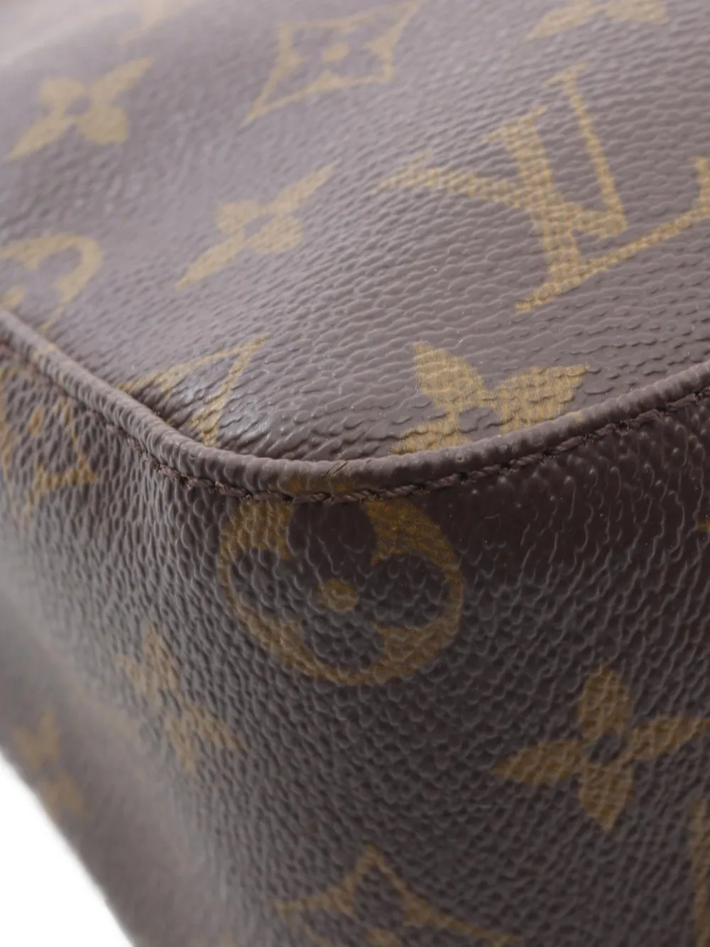 Pre-owned Louis Vuitton 2002 Looping Mm Monogram Shoulder Bag In Brown