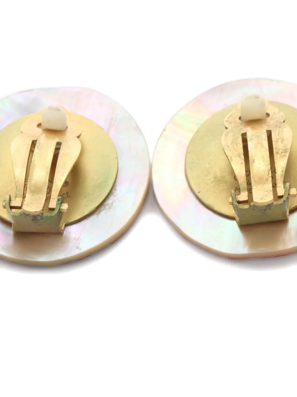 Pre-owned Chanel 1986-1988 Triple Coco Mark Shell Clip-on Earrings In Gold