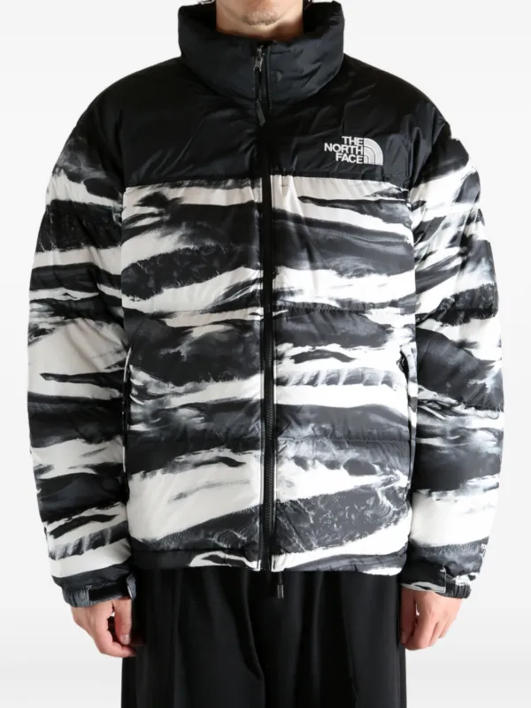 The North Face wave-print Puffer Jacket | Black | FARFETCH