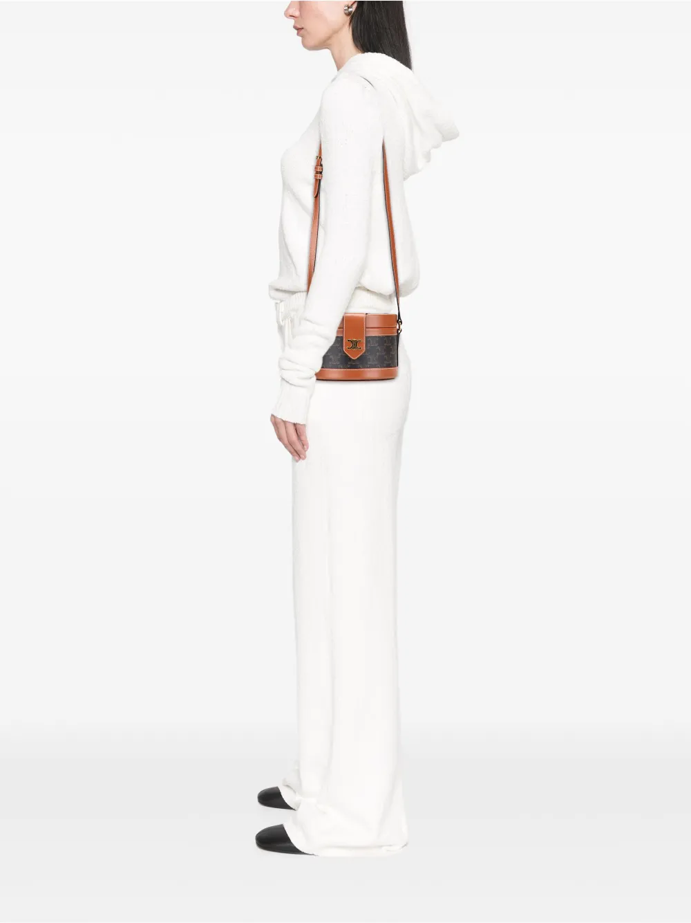 Celine Pre-Owned 2020 ミディアム トリオンフ コーテッドキャンバス タンブール ショルダーバッグ | プレオウンド | Image 2