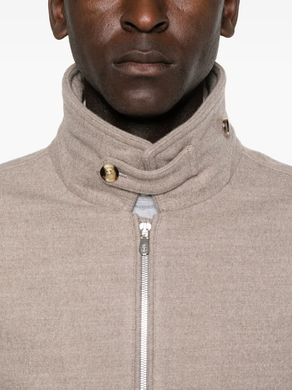 Brunello Cucinelli Jack met hoge hals Beige