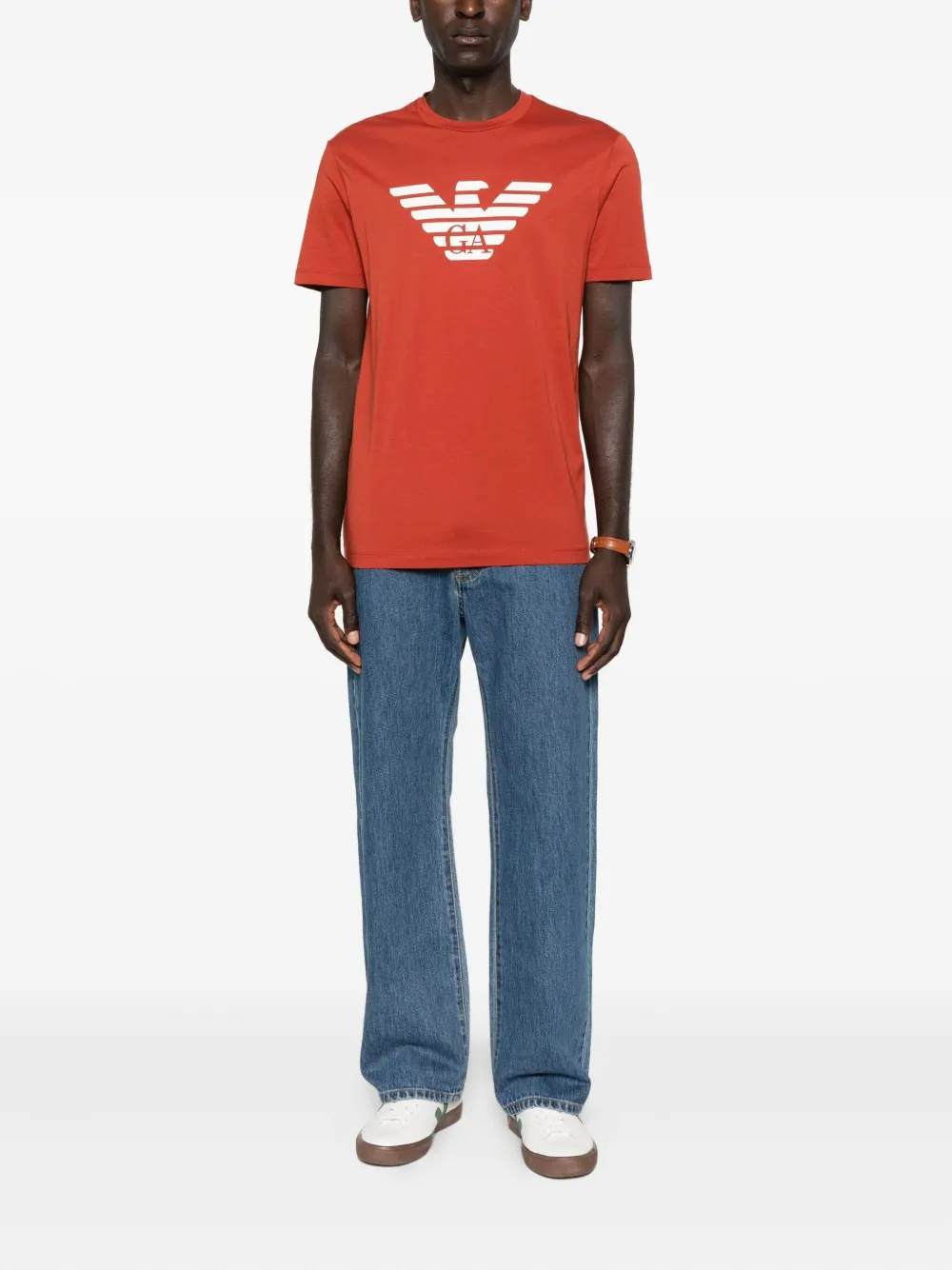 Emporio Armani T-shirt met logo - Rood