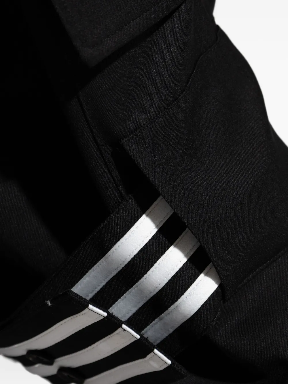 Y-3 Drawstring Cargo Trousers In Black