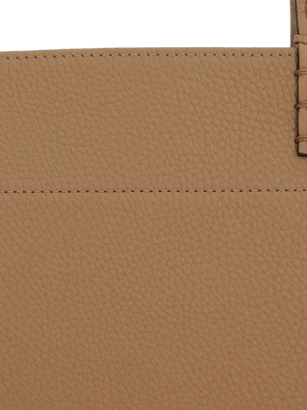 FENDI medium Roll leather tote bag Bruin