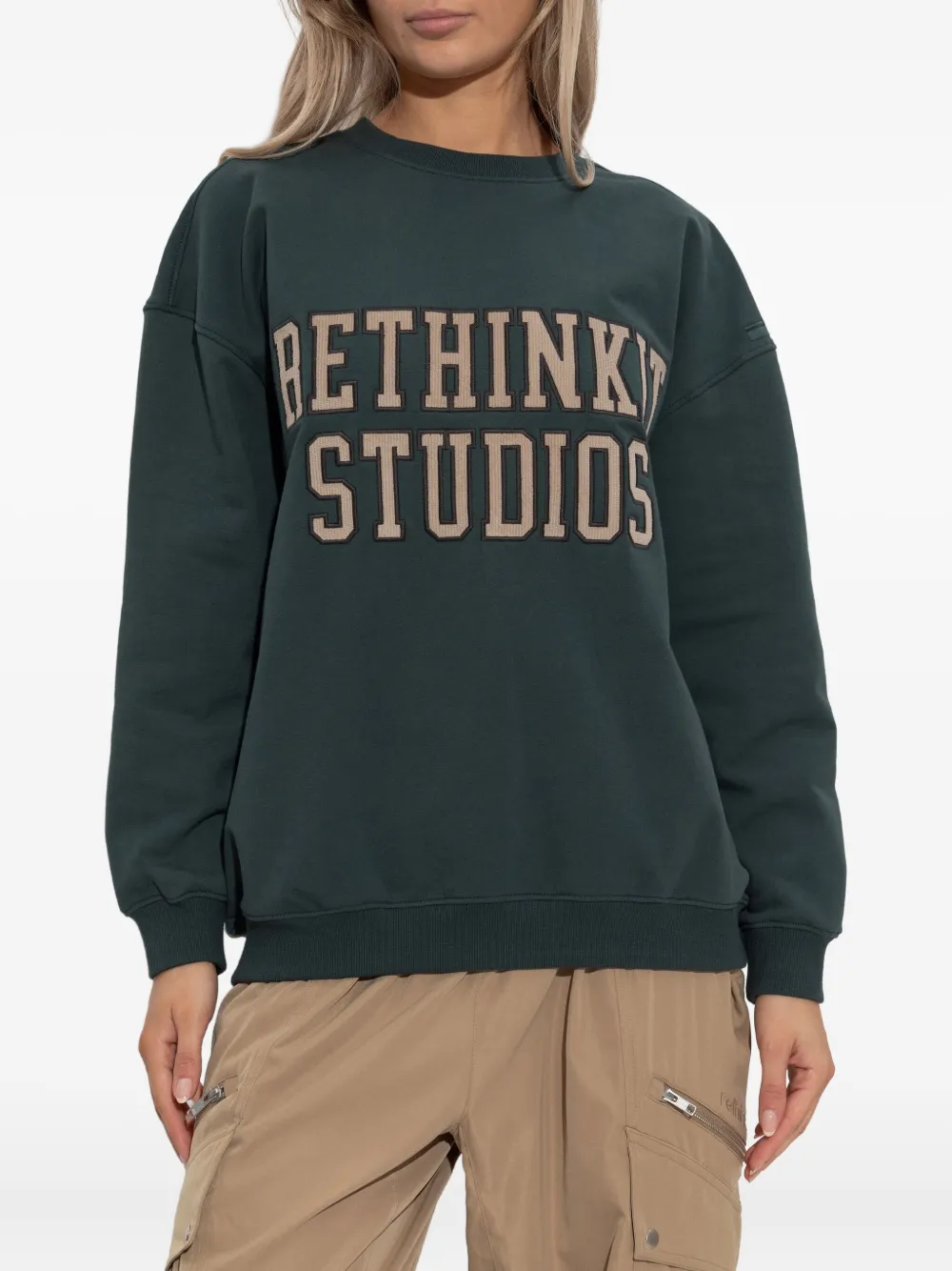 Rethinkit Studios Embroidered-logo Sweatshirt In Green