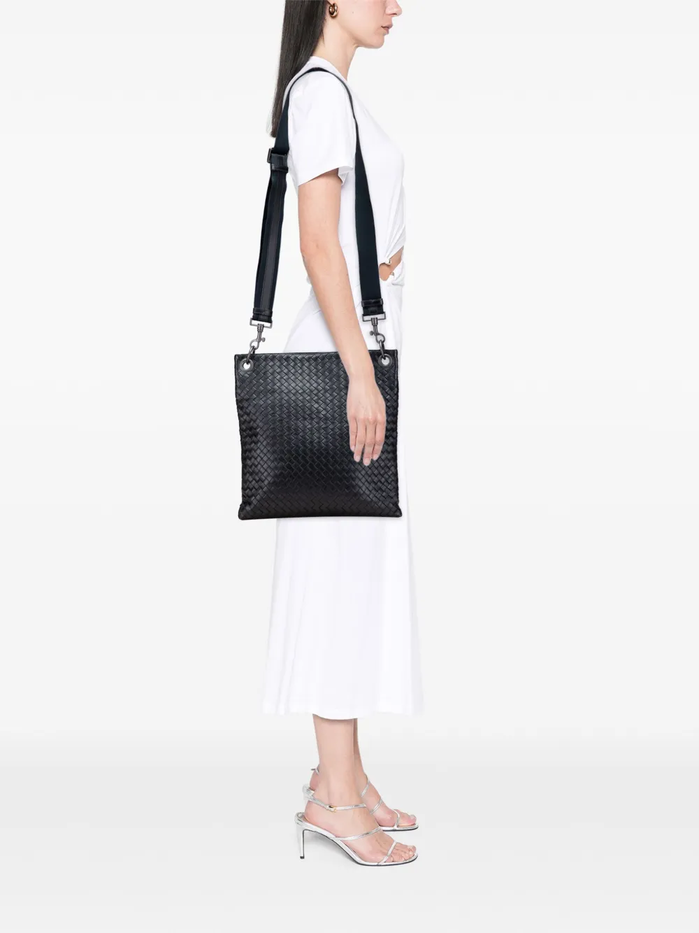 Bottega Veneta Pre-Owned 2010 Leather Intrecciato crossbody bag | Pre-owned | Image 2
