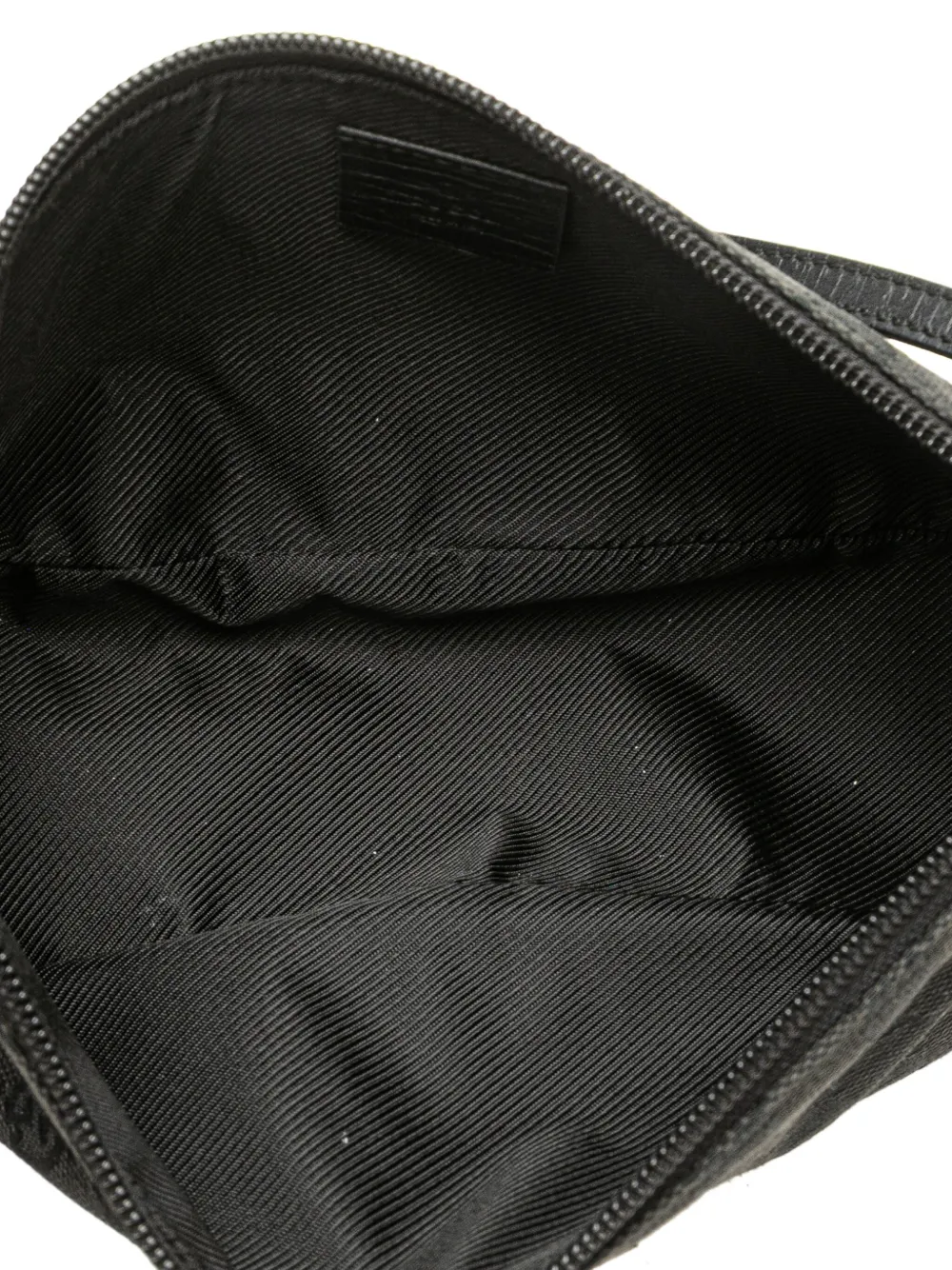 Pre-owned Gucci 2000-2015 Gg Canvas Boat Shoulder Bag In Black