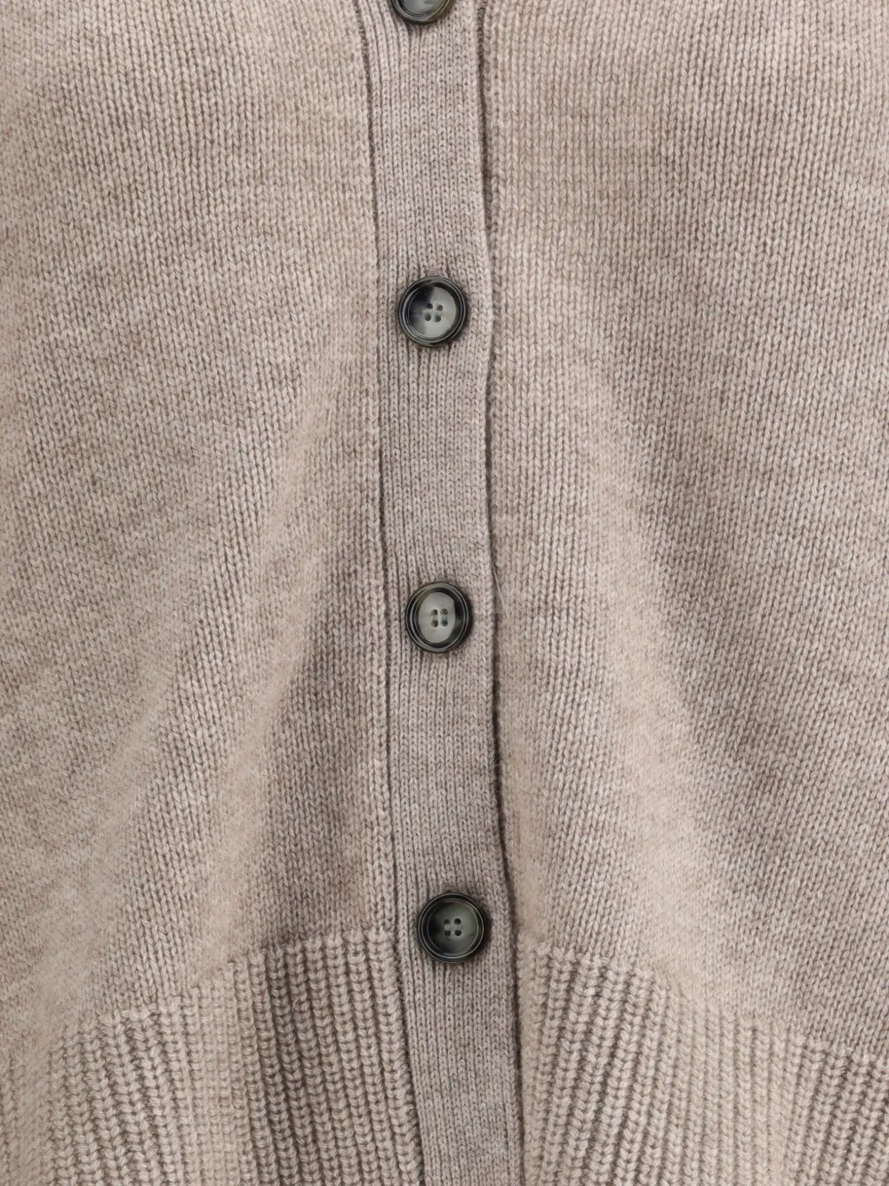 Allude V-neck Button-fastening Cardigan In Neutral
