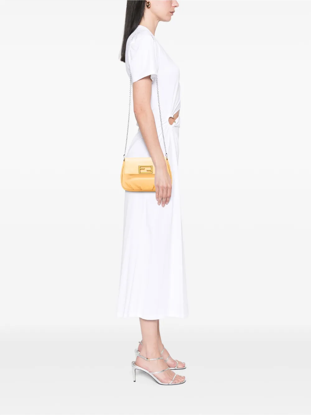 Fendi Pre-Owned 2010-2025 Leather Fendista Pochette crossbody bag | Pre-Owned | Image 2