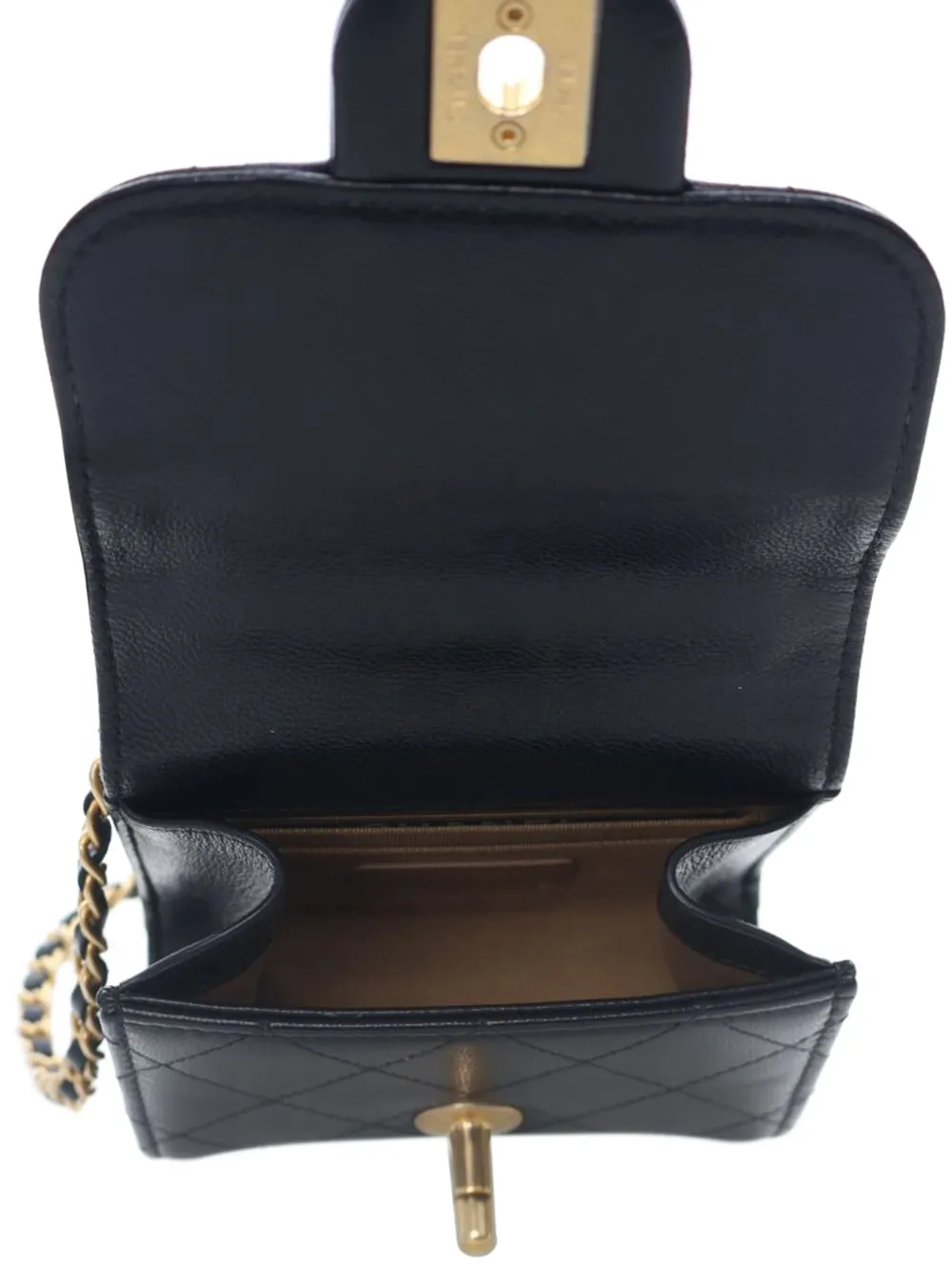 Pre-owned Chanel 2019 Mini Goatskin Chic Pearls Clutch On Chain Crossbody Bag In Black