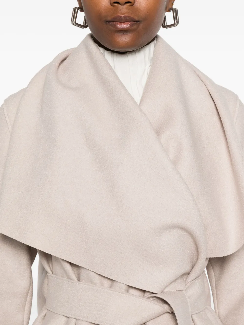 Harris Wharf London Wool Belted Coat In Neutral