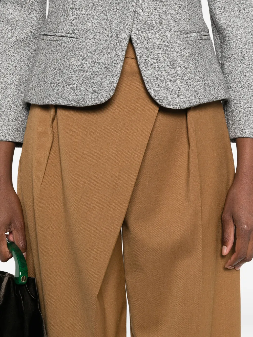 Tela Geplooide broek Bruin