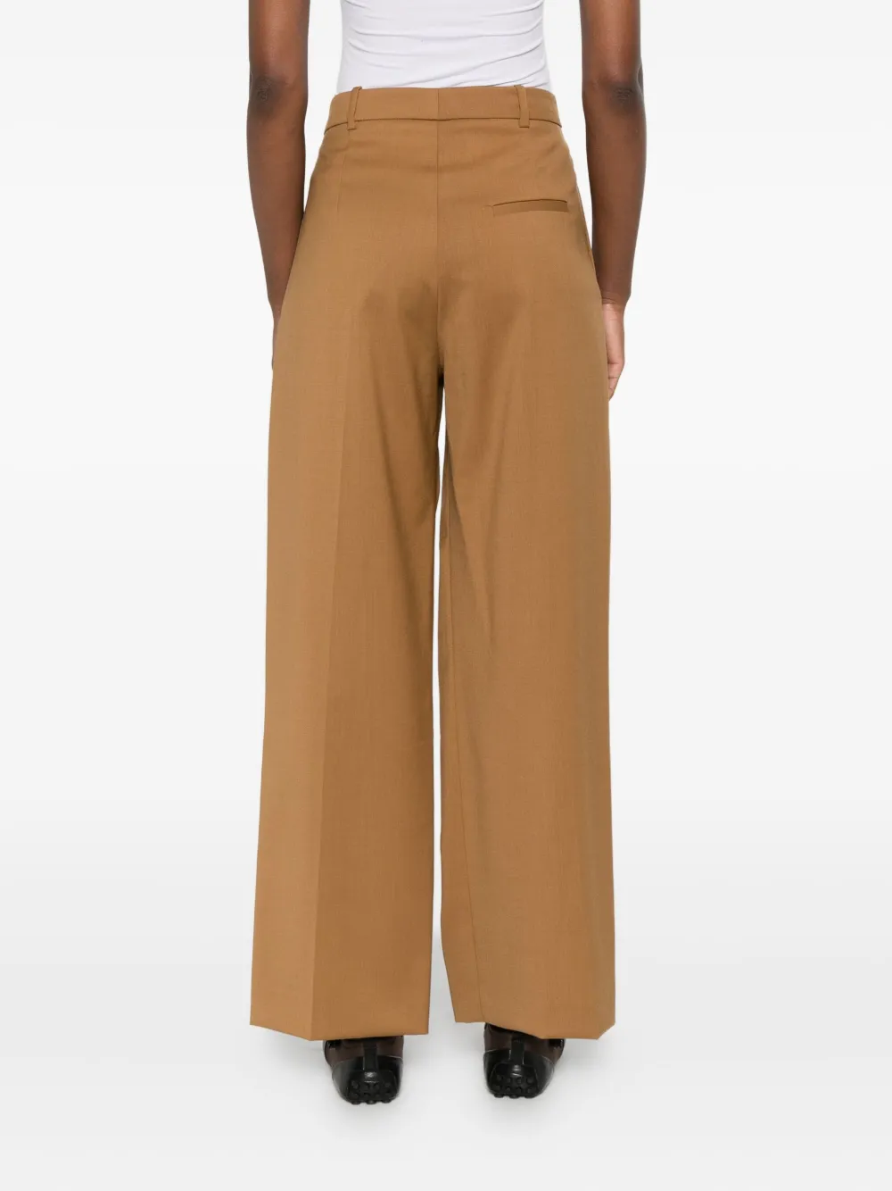 Tela Geplooide broek Bruin