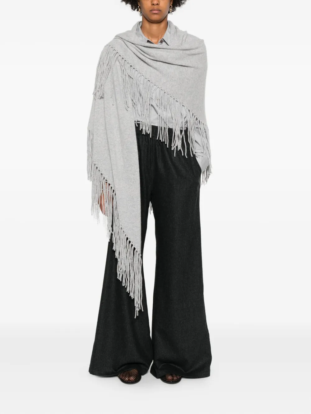 Vanisé Fringed-trim Wool Poncho In Gray
