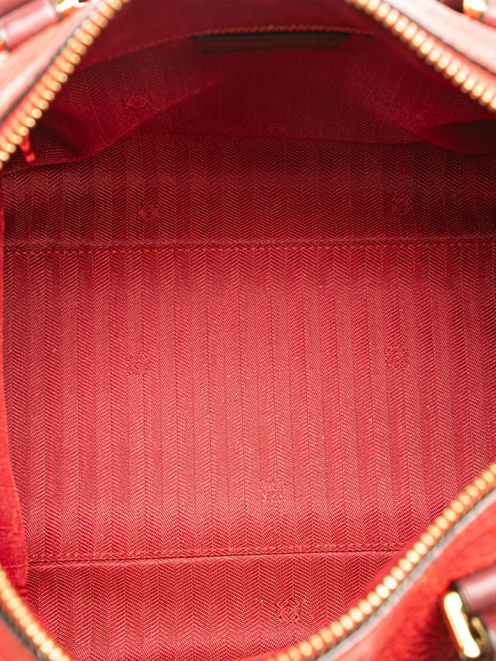 Pre-owned Loewe 2012 Leather Fusta 25 Satchel In Red