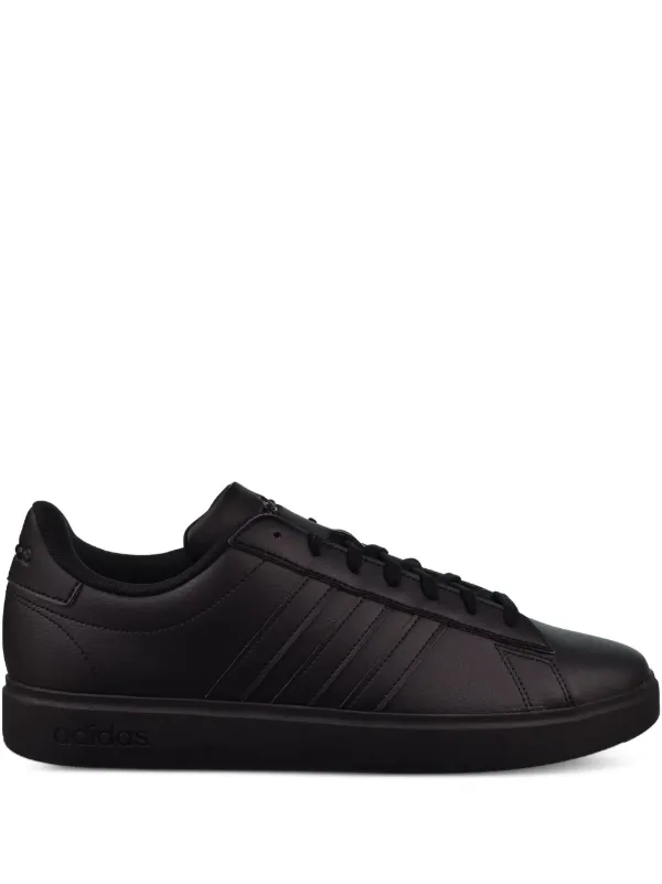 adidas Grand Court Cloudfoam “Comfort Core Black” スニーカー