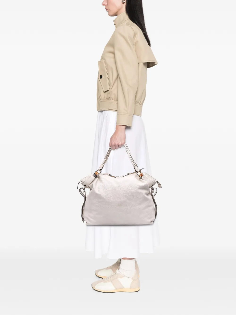 Pre-owned Gucci 2016-2025 Large Pebbled Calfskin Bamboo Bar Tassel Tote Bag In White