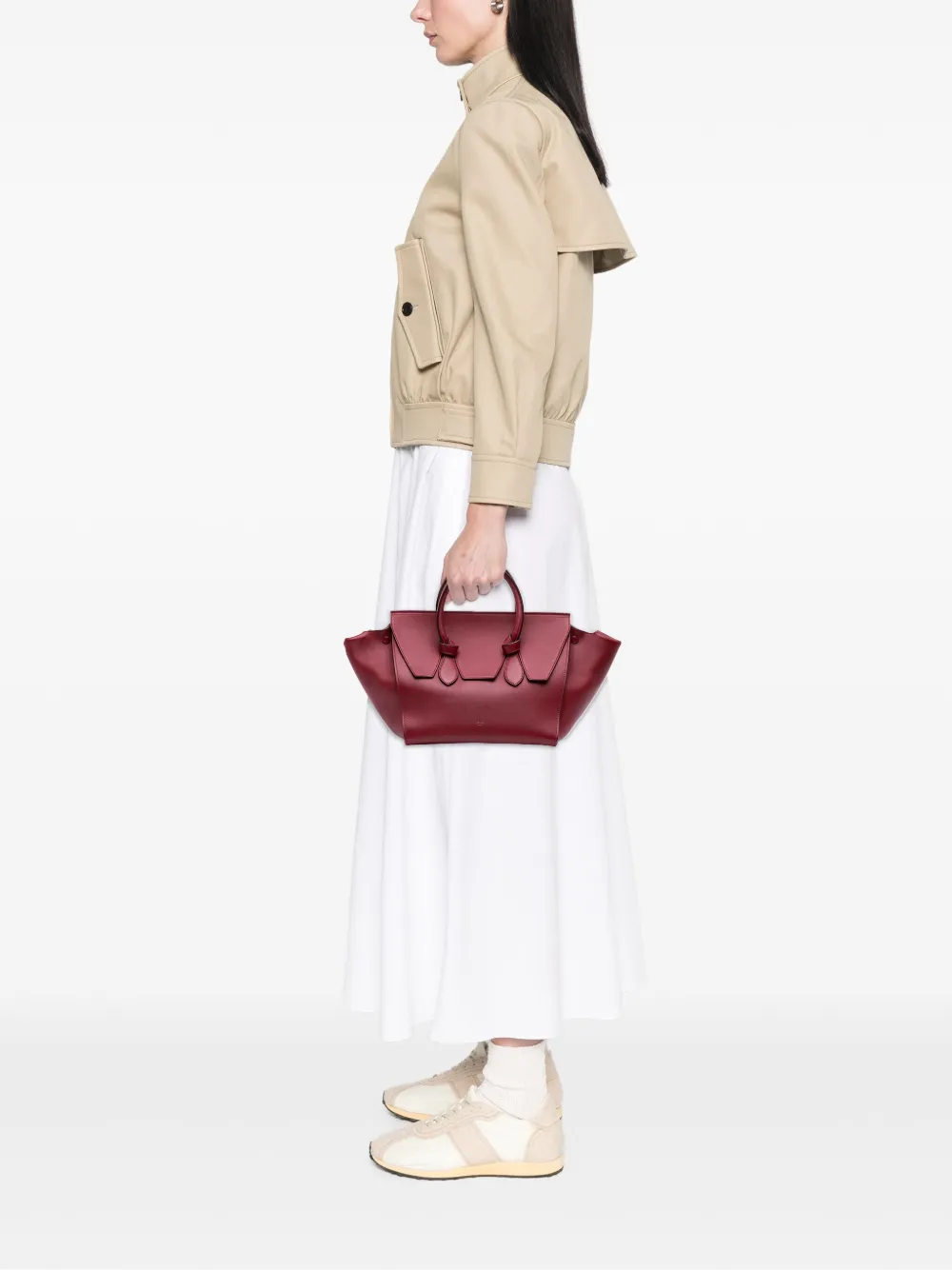 Celine Pre-Owned 2018 Medium Smooth Calfskin Tie Knot tote bag | Pre-Owned | Image 2